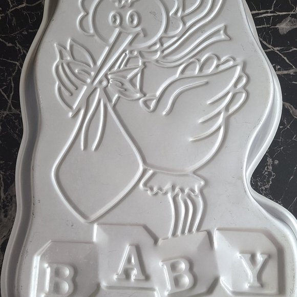 BABY Stork Delivery Cake Pan - Picture 3 of 5